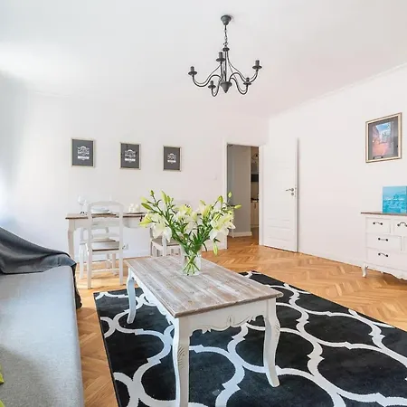 Apartmán Senatorska 7 By Renters