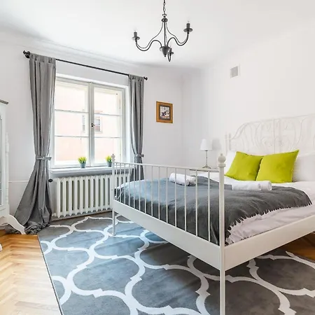 Senatorska 7 By Renters * Βαρσοβία