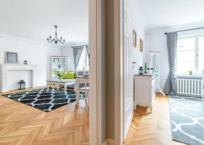 Apartment Old Town Senatorska 7 By Renters *